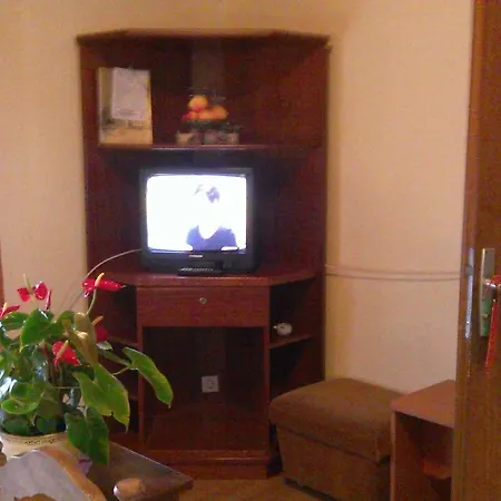 Hiša za goste Guest Sinjor 3*